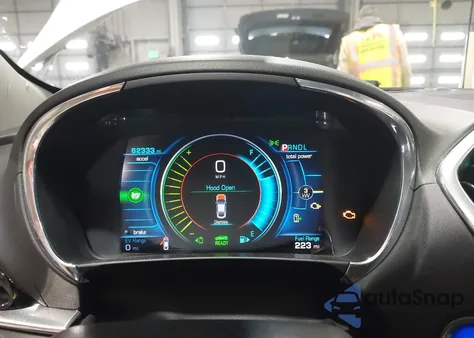 2017 Chevrolet Volt Premier из США, поврежденный, VIN 1G1RB6S56HU104440